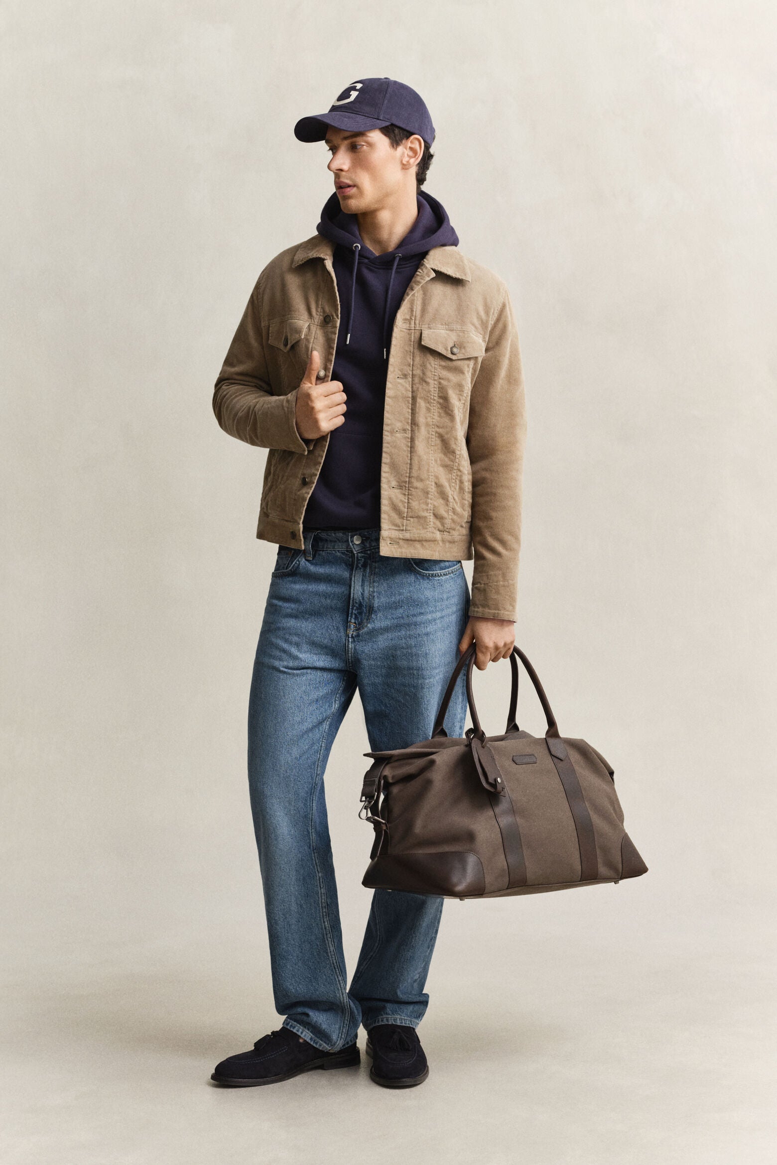 MODERN PREMIUM DUFFLE BAG